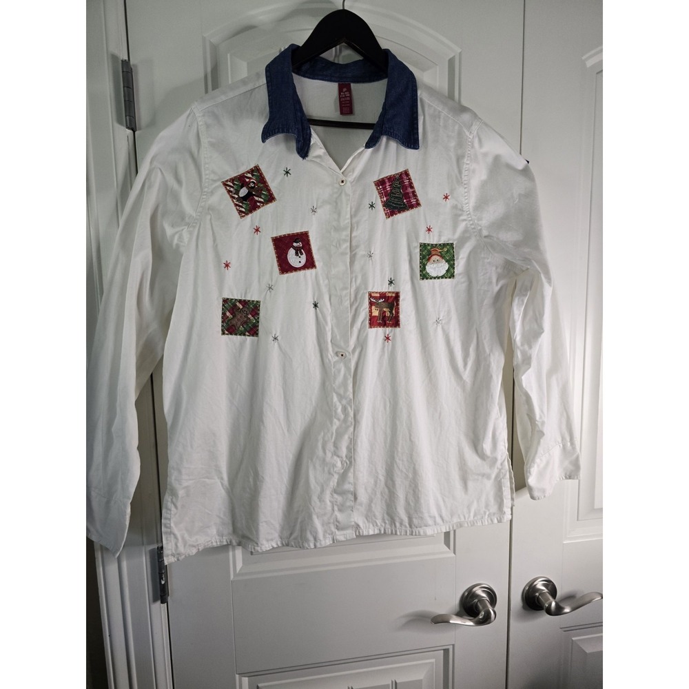 St Johns‎ Bay Womens XL Christmas Button Down Shirt Arctic White Denim Collar